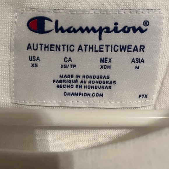 Champion sweatshirt NWT - Picture 3 of 4
